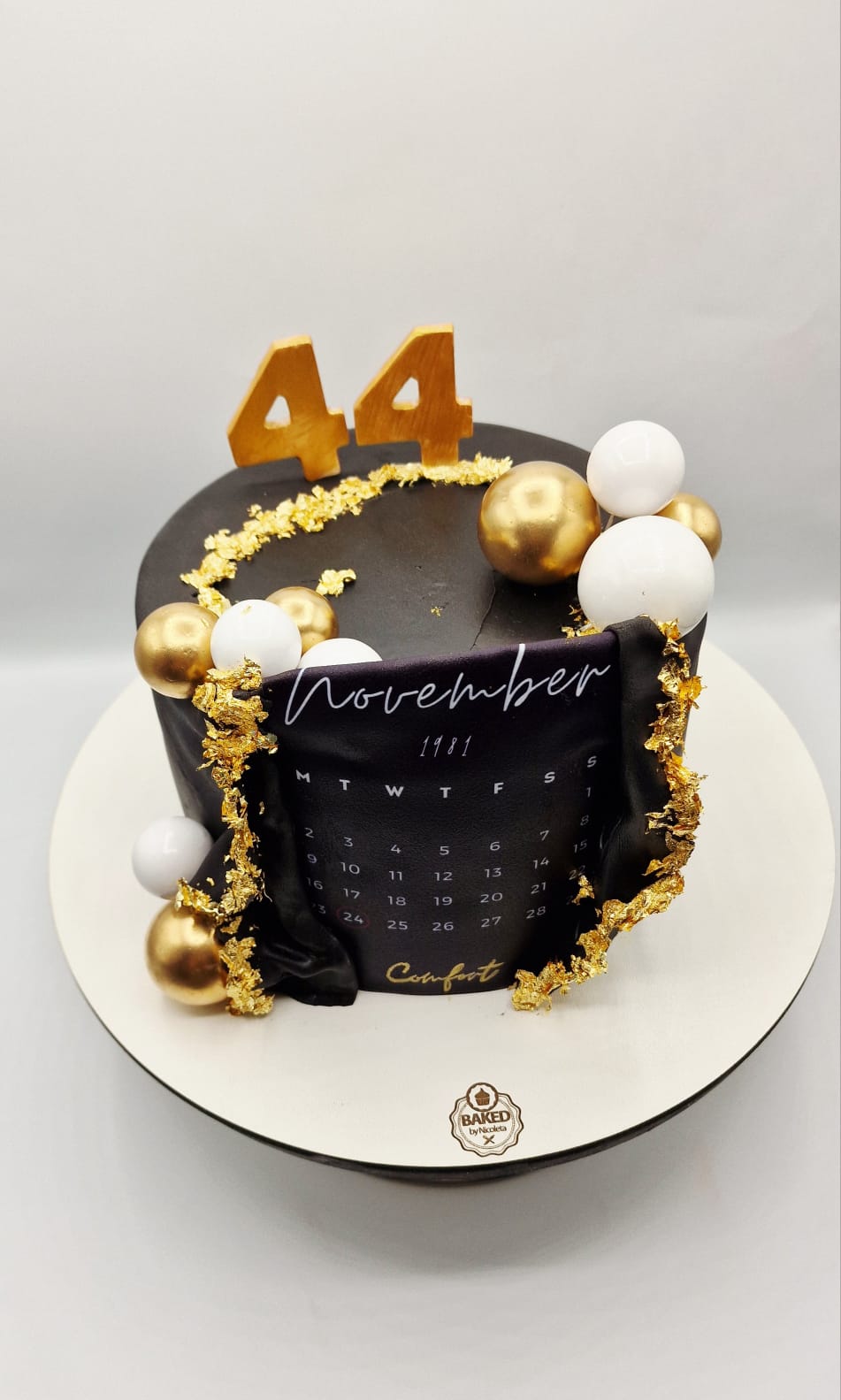 Bespoke custom celebration cake for Ladies & Elegance handcrafted by Nicoleta